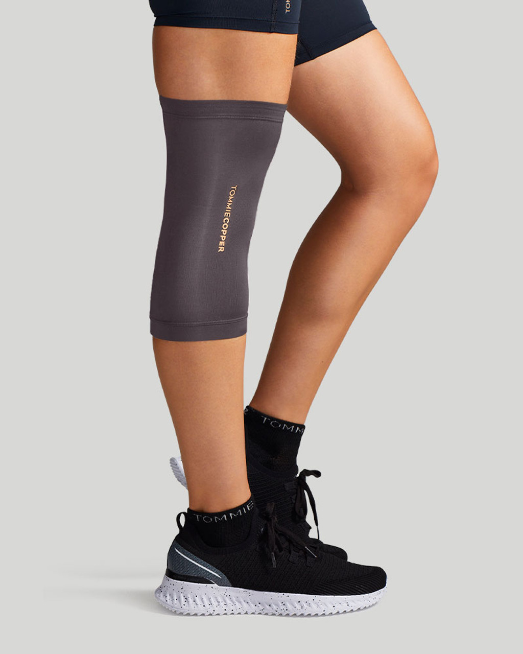 Tommie Copper Knee Brace Camo Compression Sleeve Joint Pain Relief L/XL D19
