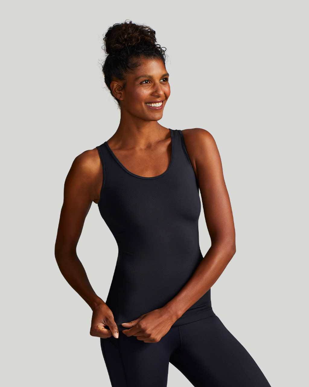 Tommie Copper Women's Core Compression Tank Top  Breathable Discreet  Activewear for Upper & Mid Body Muscle Support Black : : Clothing,  Shoes & Accessories