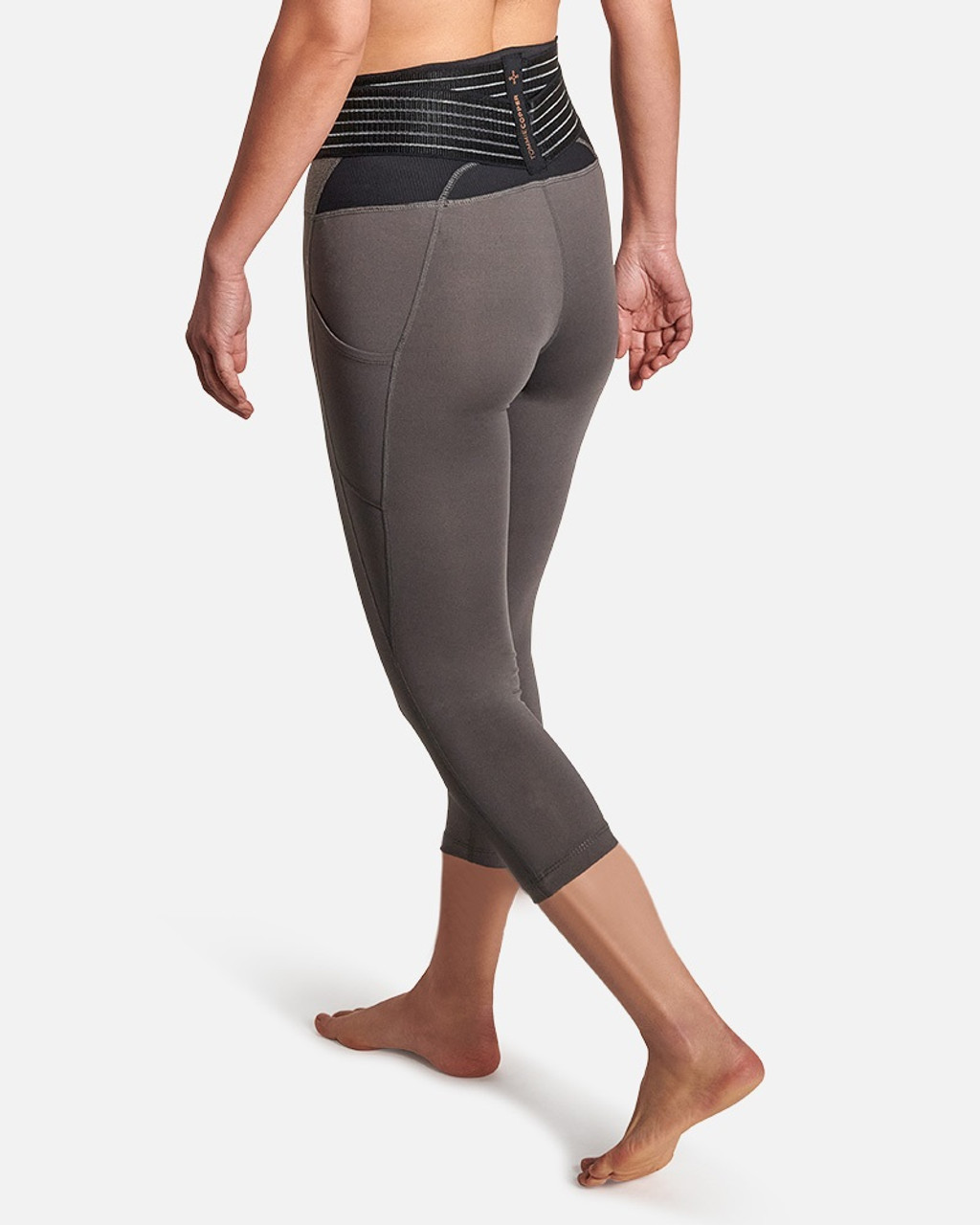 High-Rise Elevate Mesh-Panel Compression Plus-Size Leggings