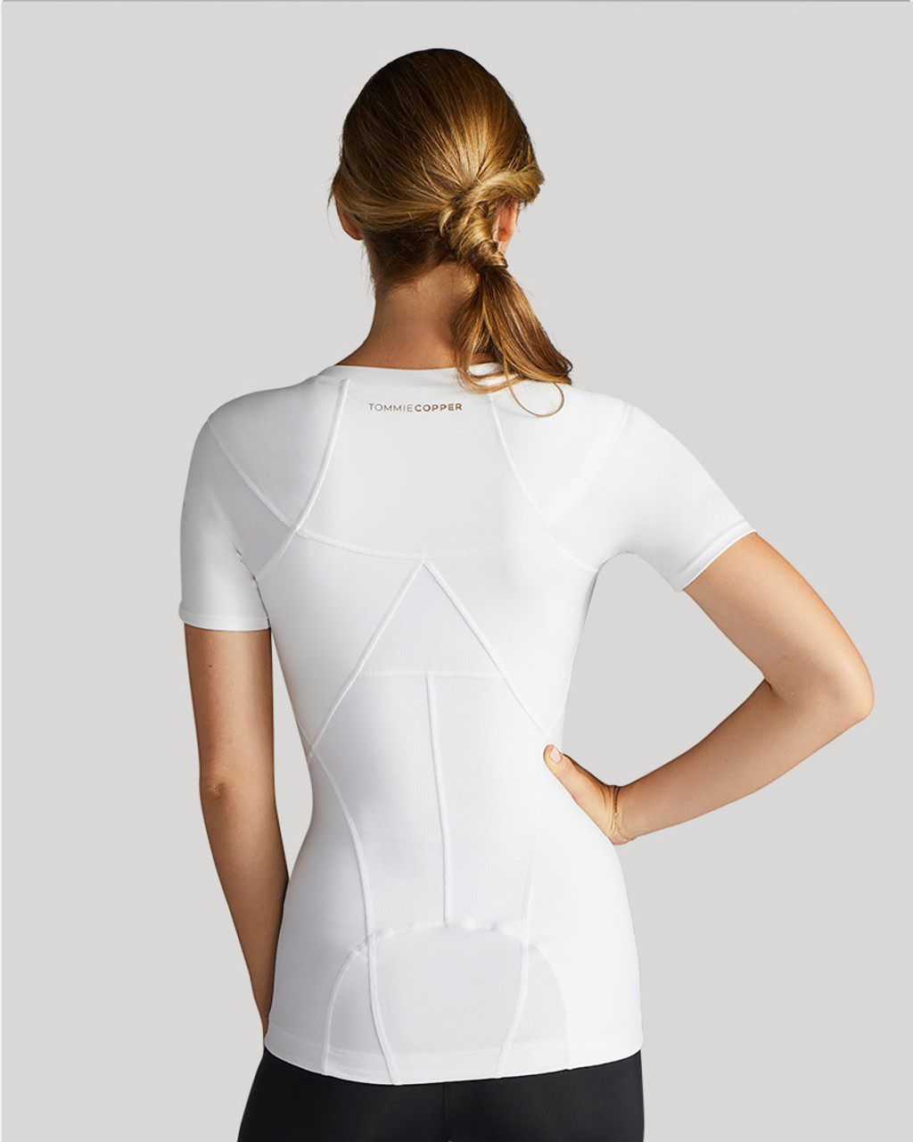 Tommie Copper Women's Full Back Support Shirt I UPF 50 Long Sleeve  Compression Shirt for Upper & Lower Back, Shoulder & Hip