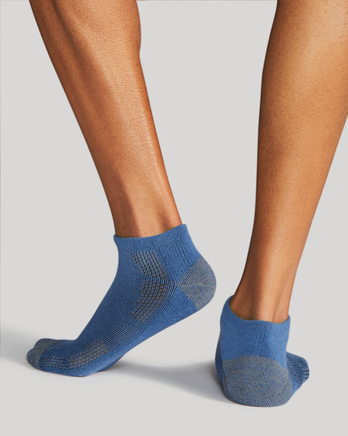 nike compression socks mens