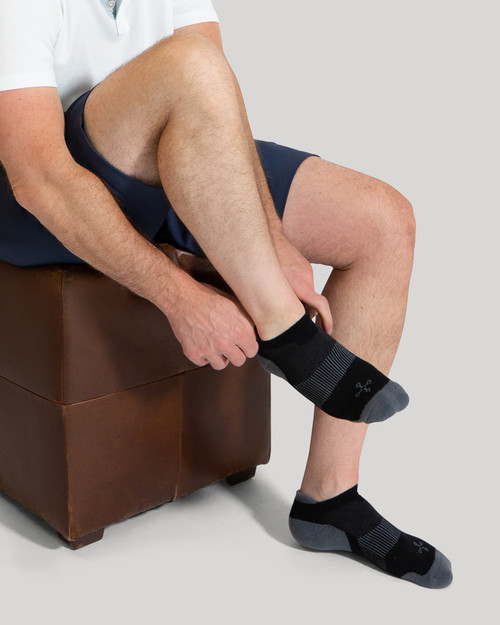 Black - Easy-On Compression Socks | Men's No Show