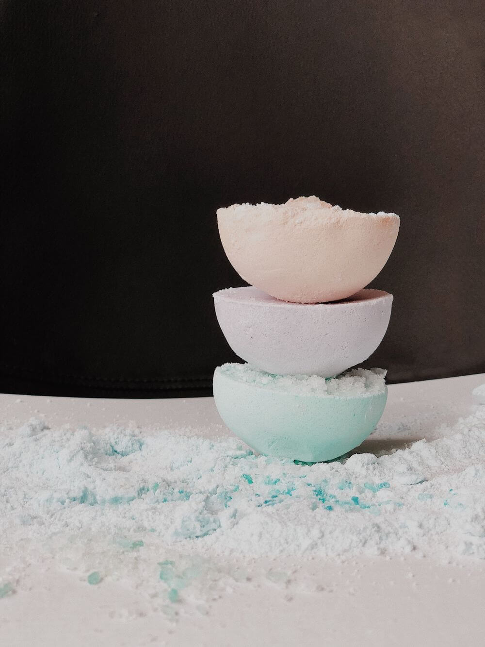 Bath bombs you can make with our easy bath bomb recipe