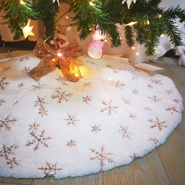 Christmas Tree Skirt Plush Floor Fur Mat Party Home Decor Xmas Gift w/ Snowflake(D0102HXTZW6.)