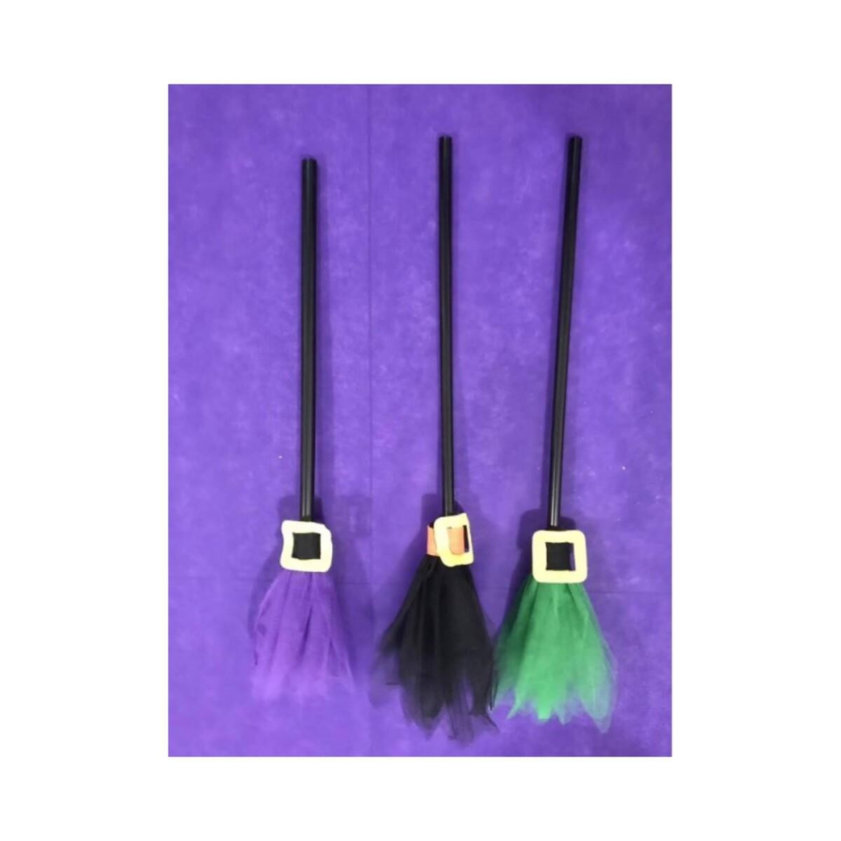 Witches of Halloween Halloween Witch Broom (3 Colours) - 70cm 