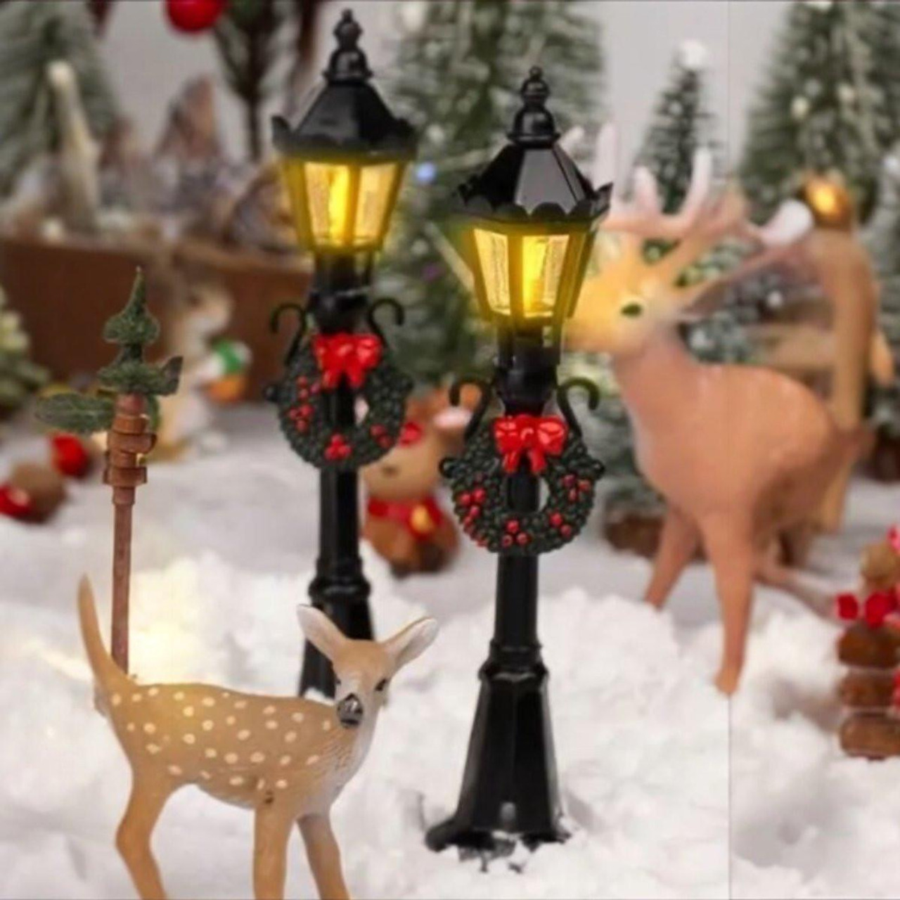 Lemax Christmas Shop LED Village Street Lamps (Set of 2) - 11cm 