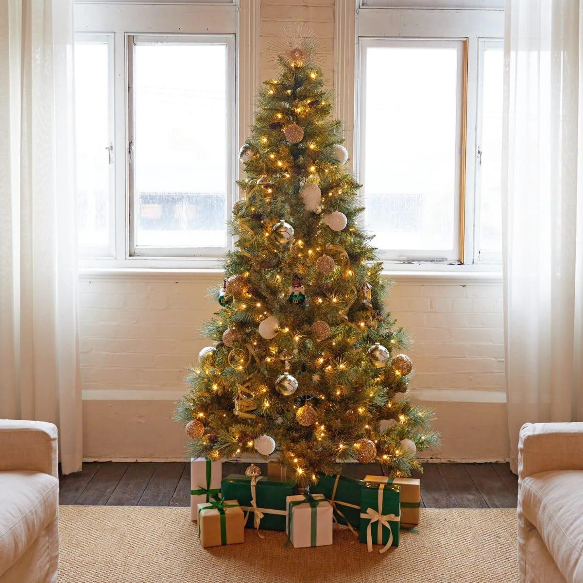 Christmas Elves 7FT Prelit Pine Christmas Tree - Warm White 