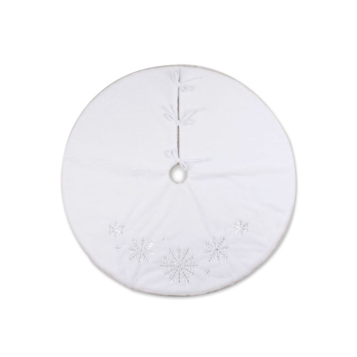 Luxurious White Faux Fur Tree Skirt