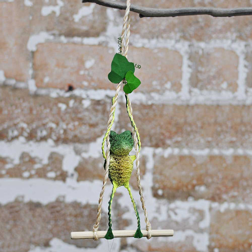 Green frog on Swing Green frog on Swing
