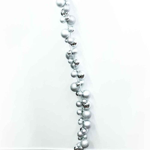 Christmas Elves 6FT Silver Bauble Garland Christmas Elves 6FT Silver Bauble Garland