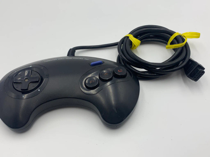 *USED* GENESIS CONTROLLER 3RD PARTY (TRADE SKU) (#409938133192)
