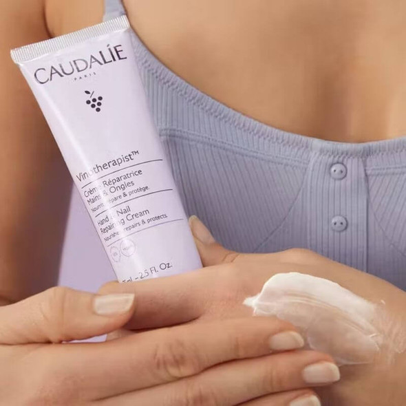 Caudalie Vinoterapeuta Creme para Mãos e Unhas - 75 ml uso