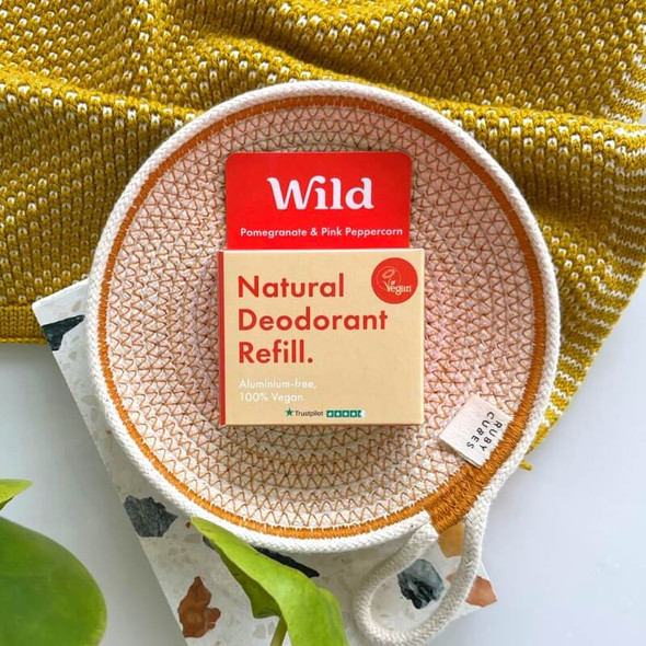 Wild Pomegranate & Peppercorn Deodorant Refill Live