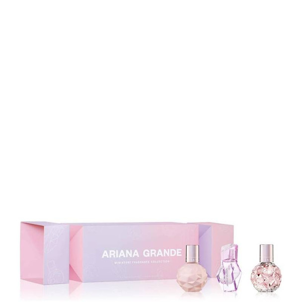 Ariana Grande Deluxe Cracker Set