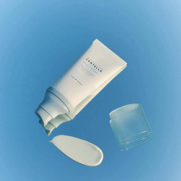 Skin1004 Madagascar Centella Hyalu-Cica Water-Fit Sun Serum PA++++ SPF50+ 50ml 3