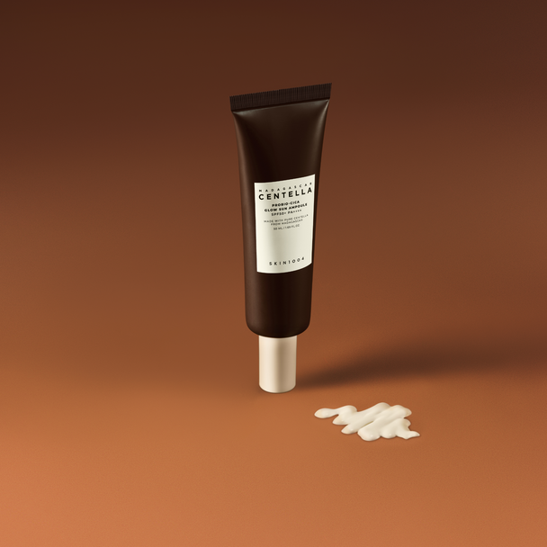Skin1004 Madagascar Centella Probio-Cica Glow Sun Ampoule PA++++ SPF50+ 50ml Skin1004 Madagascar Centella Probio-Cica Glow Sun Ampoule PA++++ SPF50+ 50ml