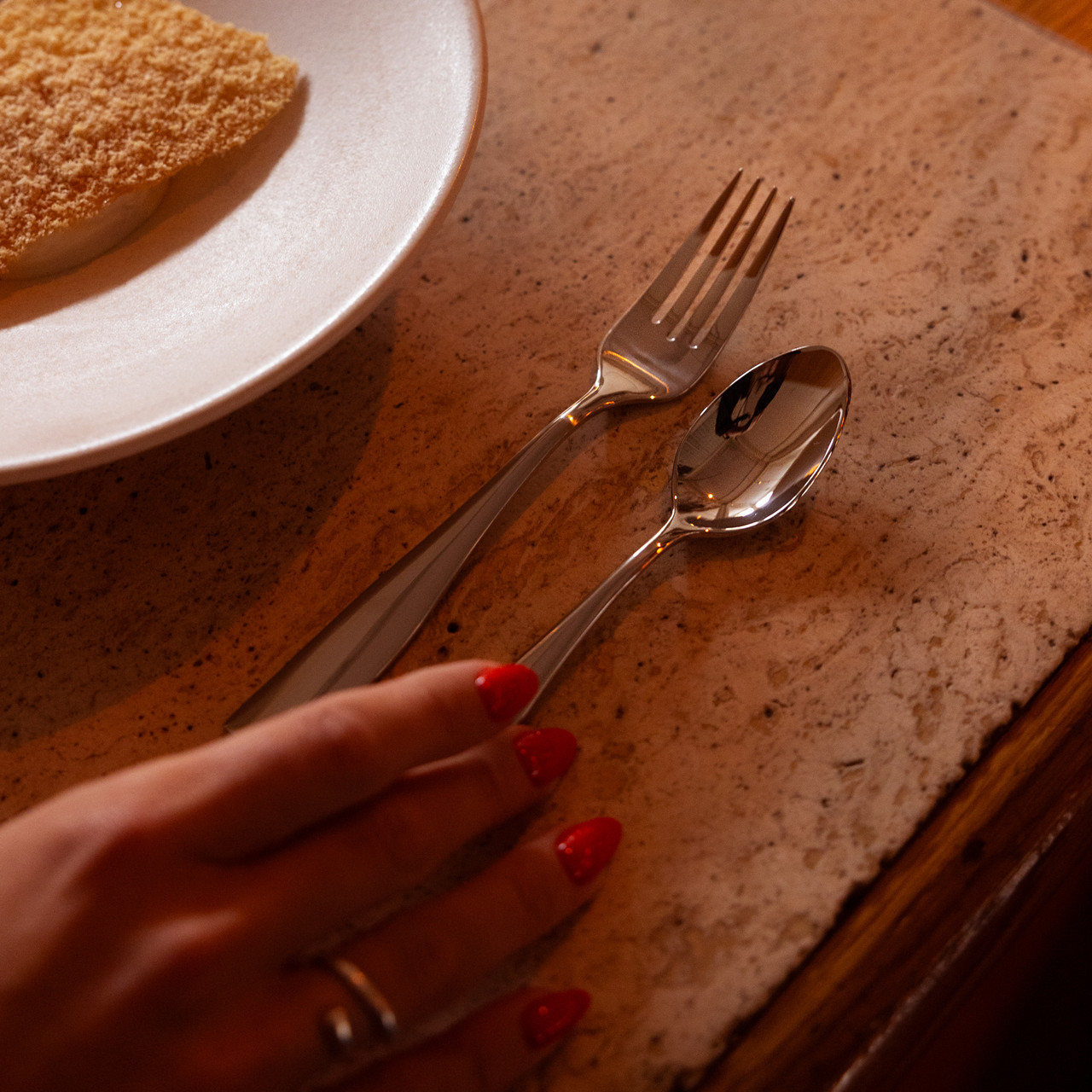 Gourmet Settings Savannah Dessert Fork - Thumbnail 2