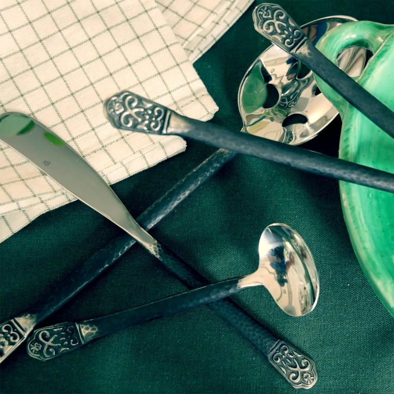 Avalon - 5 piece hostess set