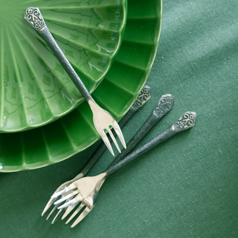 Avalon - 4 piece cocktail fork set