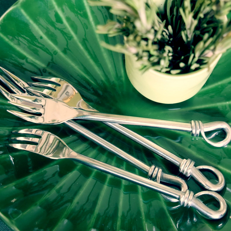 Twist - 4 piece cocktail fork set