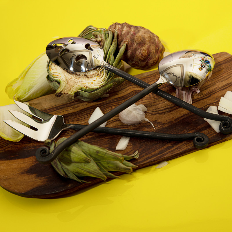 Twist N Shout - 5 piece hostess set