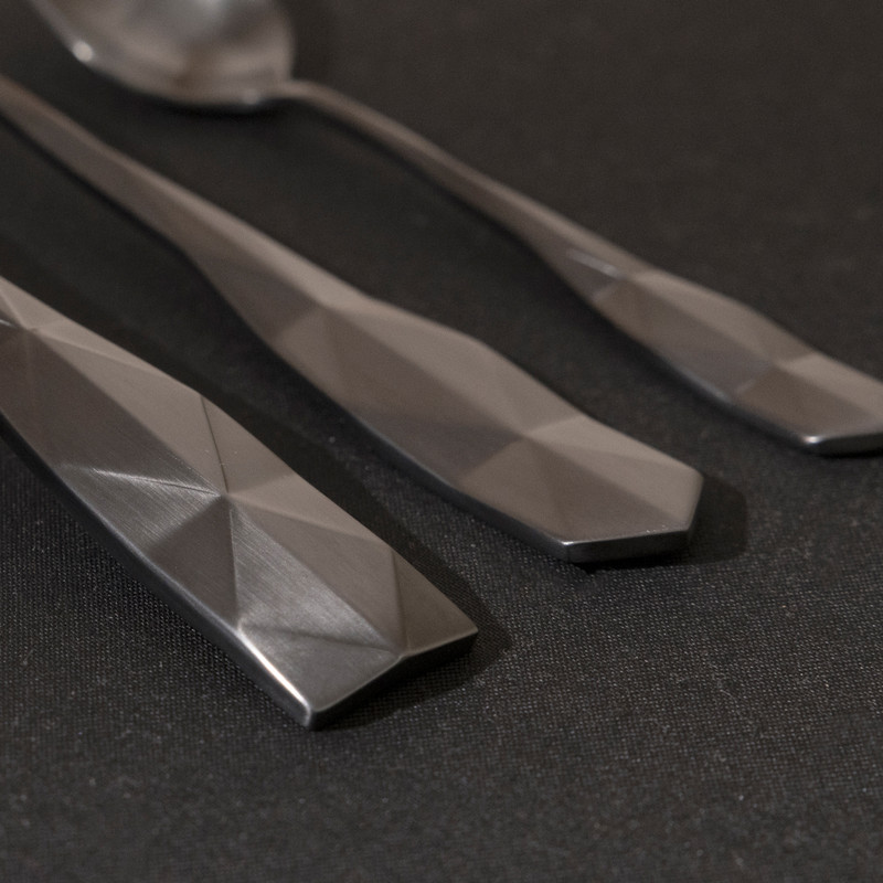 Stealth Black - 20 piece set