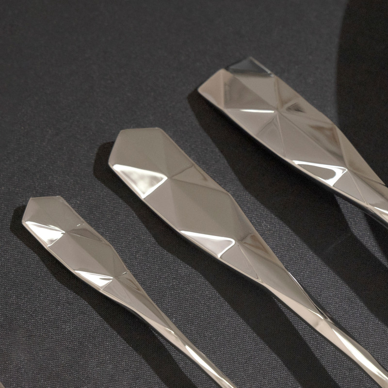 Stealth Silver Plated Mirror - 5 piece place setting set