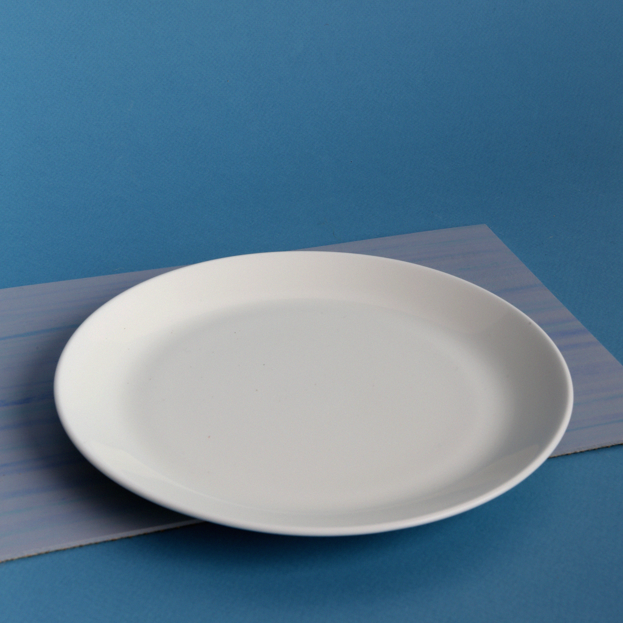 Lotus Dinner plates and side plates