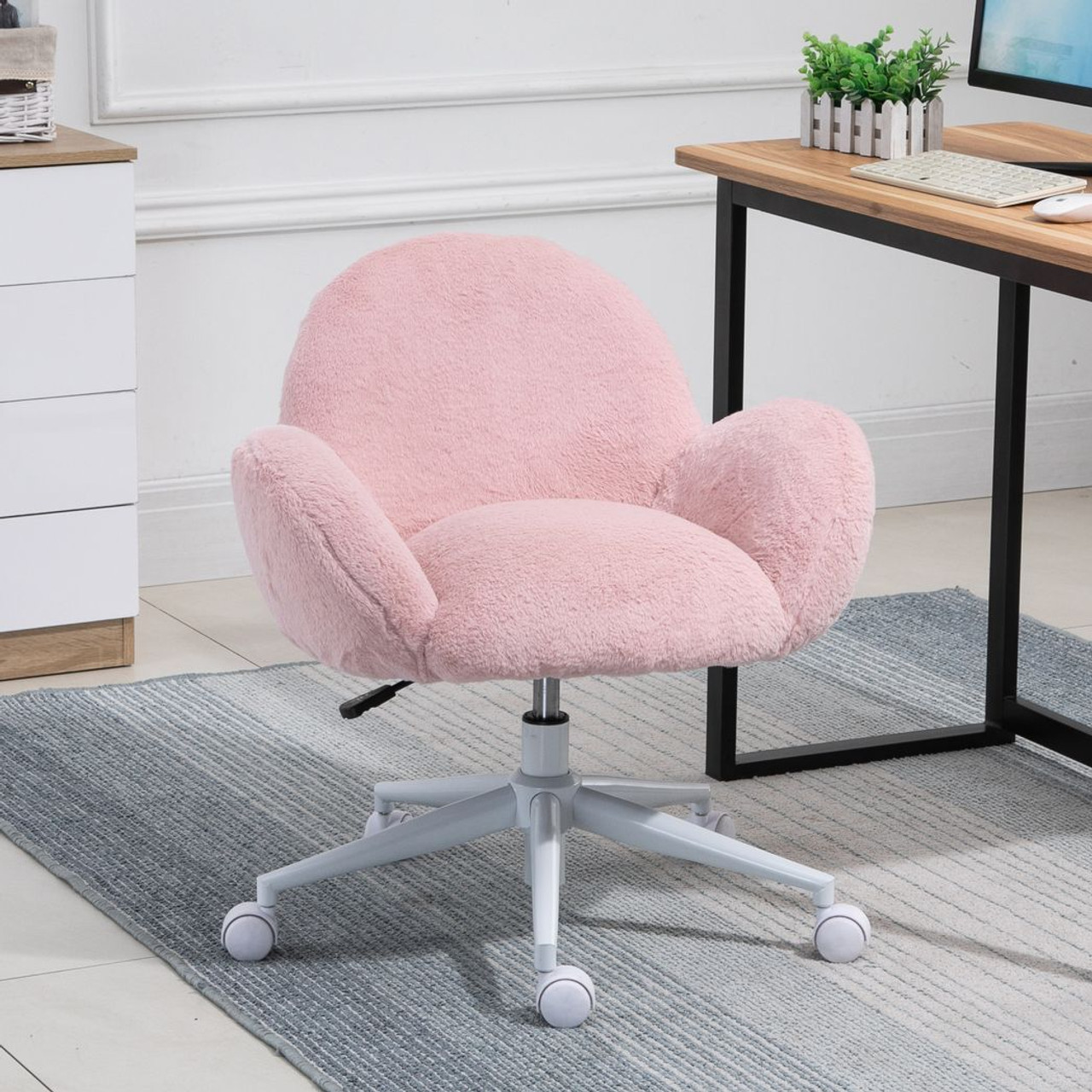 Soft pink clearance office chair