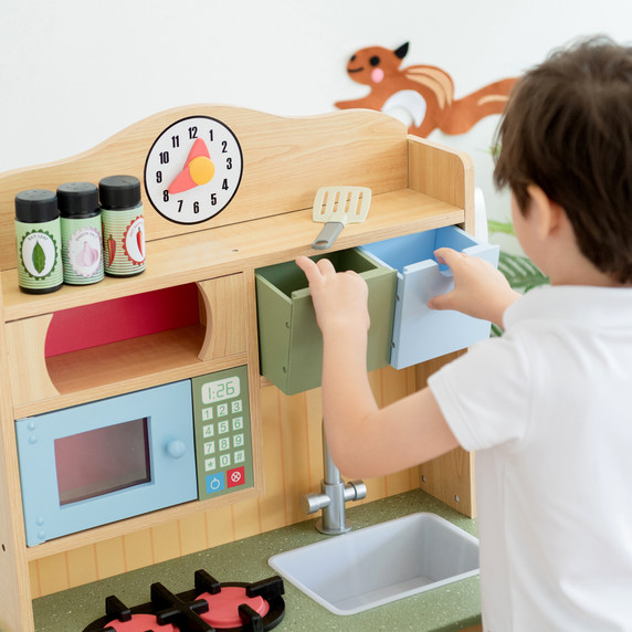 Wooden Kitchen Toy Kitchen With 5 Role Play Accessories