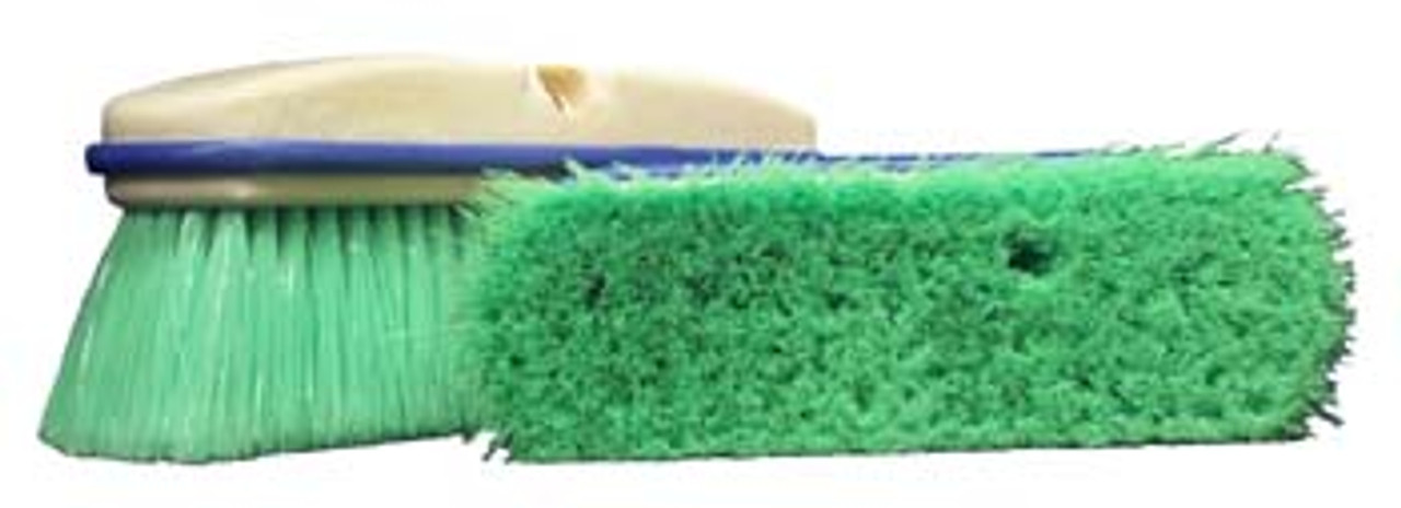 Magnolia 10 Green Flagged Nylon Vehicle Wash Brush
