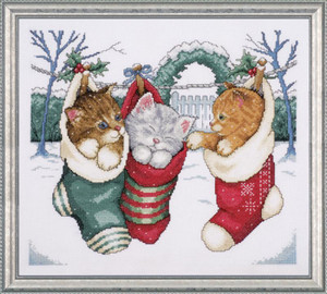 Design Works Crafts Counted Cross Stitch - Cozy Kittens