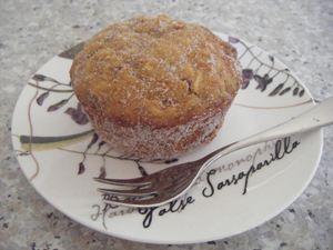 Cinnamon Sugar Coated Maple Apple Cakes