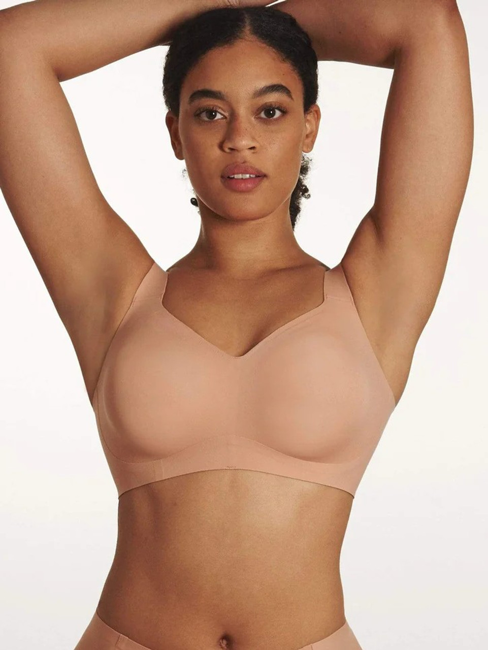 The Beyond Bra: Wireless Bra for Lift & Shaping – Evelyn & Bobbie