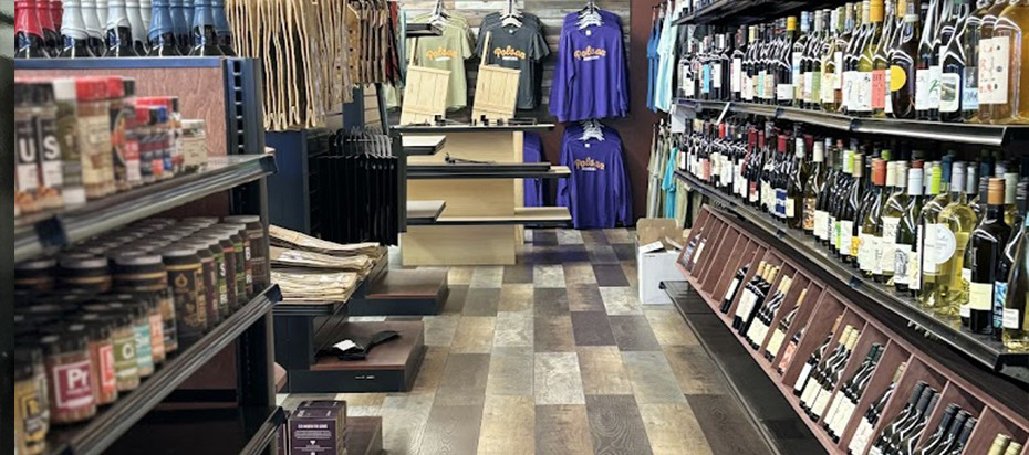 Crafting Vibes That Sell: The Retail Makeover of Growlers on Main