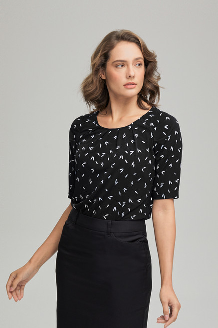 City Collection 2277 Short Sleeve Petal Print Knit Top - Territory Uniforms