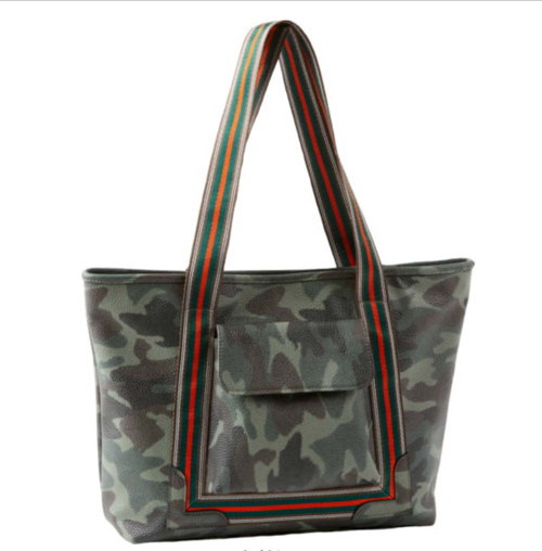 Bulldog Tote Concealed Carry Purse Camo