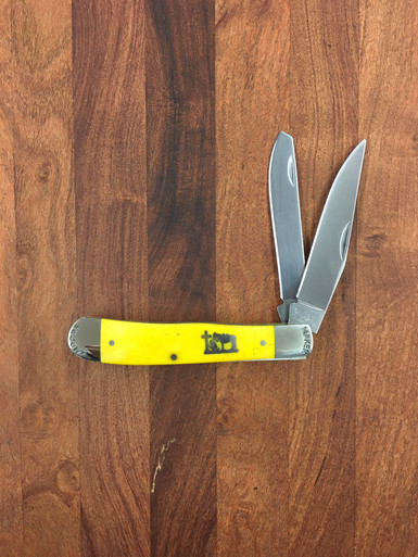 Moore Maker Praying Cowboy Trapper 4.125" Yellow Bone