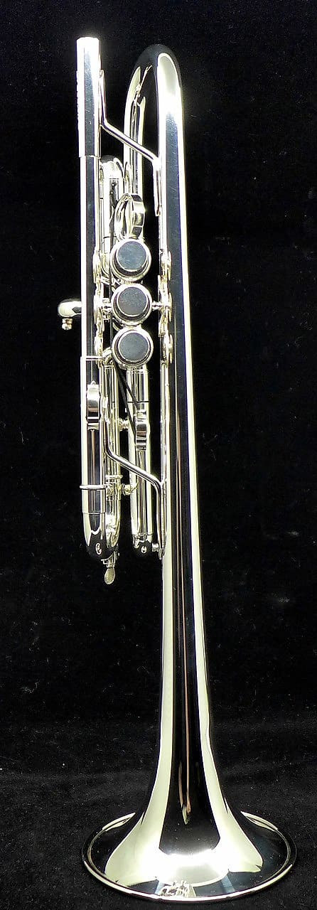 Starter C Trumpet Bundle! Includes silver plated Brasspire 1000S C