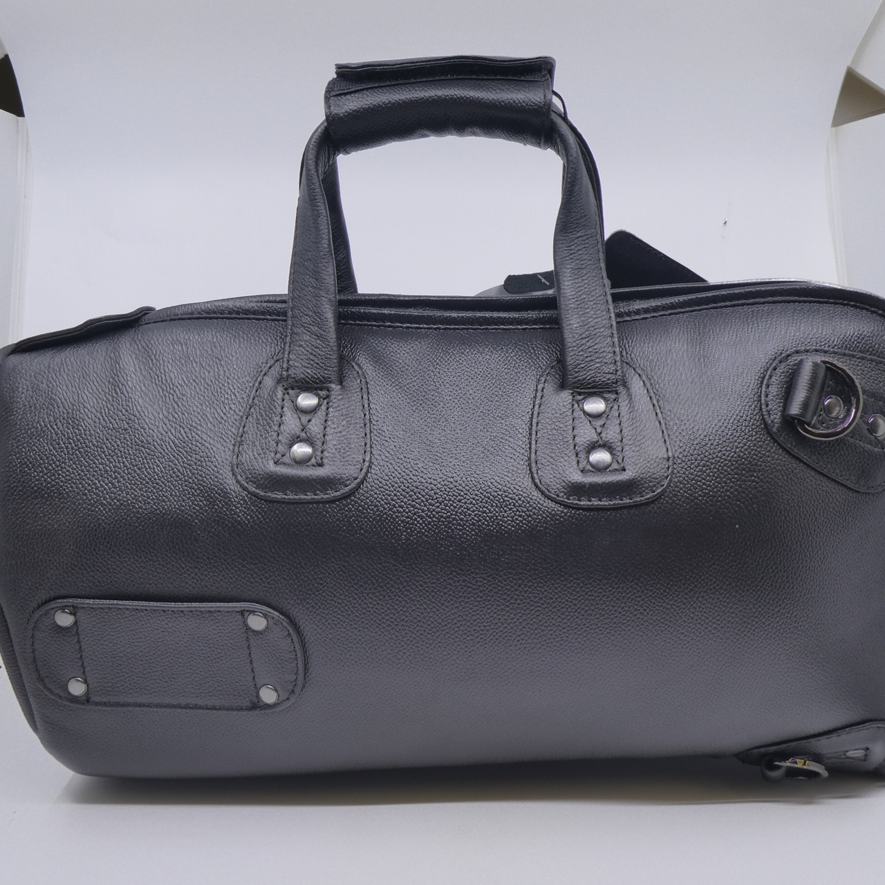 Brand New! Awesome Gard 3-MLK Single Cornet Bag in Black Leather