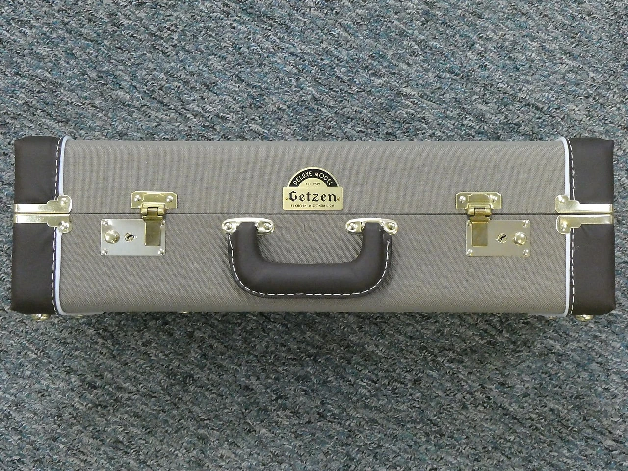 Getzen 800DLX Eterna Deluxe Bb Cornet