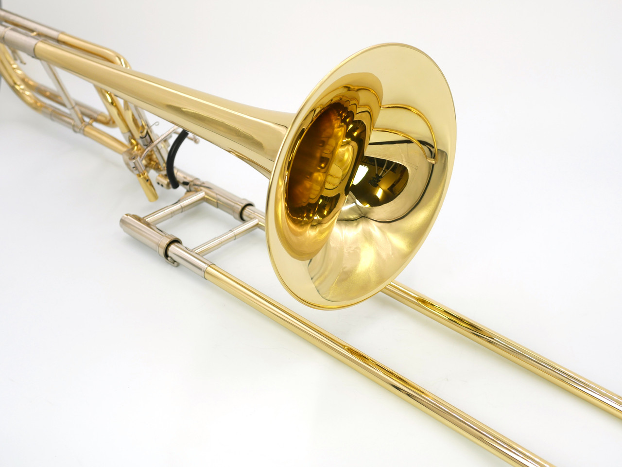 Rath R400 Large Bore Tenor Trombone Yellow Brass Bell with F