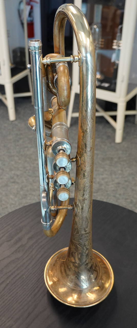 Cool and RARE Vintage 1942 Conn Victor Special 38A Cornet 9824