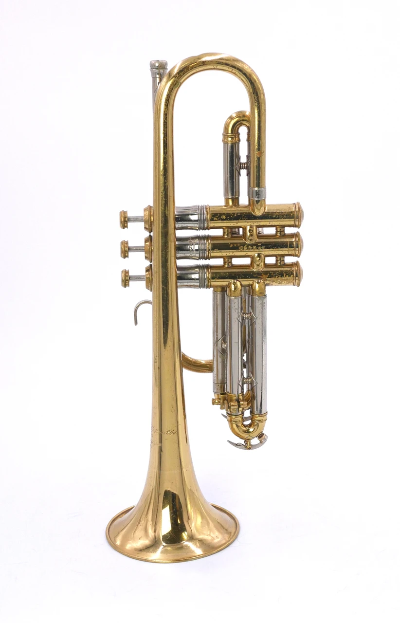 1947  Holton Model 25 cornet in Clear Lacquer