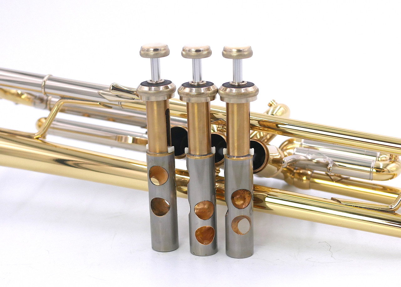 リユースのサカイ浦和店 【G453】●トランペット BACH Stradivarius model3 7ML $_57.JPG?set_id=880000500F