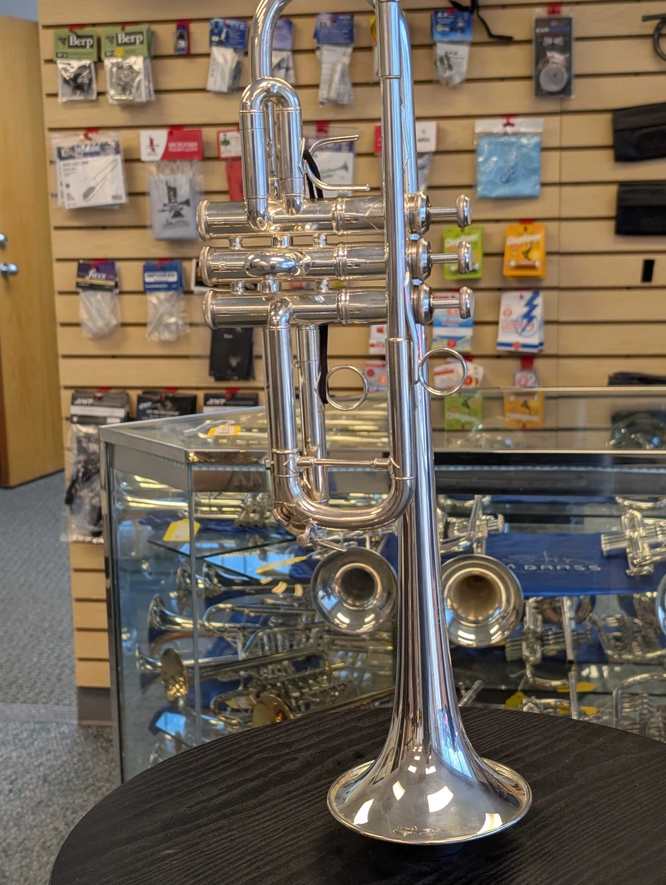 Bach to School Deal!   Pre-Strike Bach Stradivarius 229 25R  Trumpet