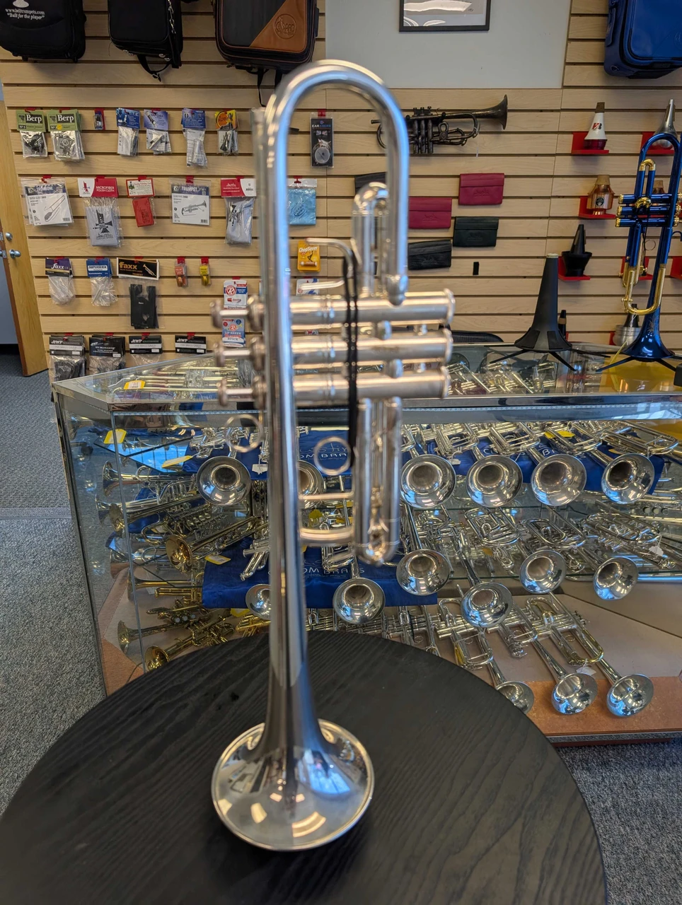 Bach to School Deal!   Pre-Strike Bach Stradivarius 229 25R  Trumpet