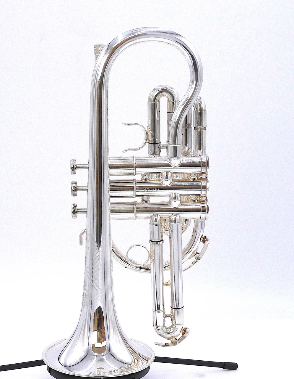 Pre-Owned Getzen 800DLX Eterna Deluxe Cornet in Silver Plate 