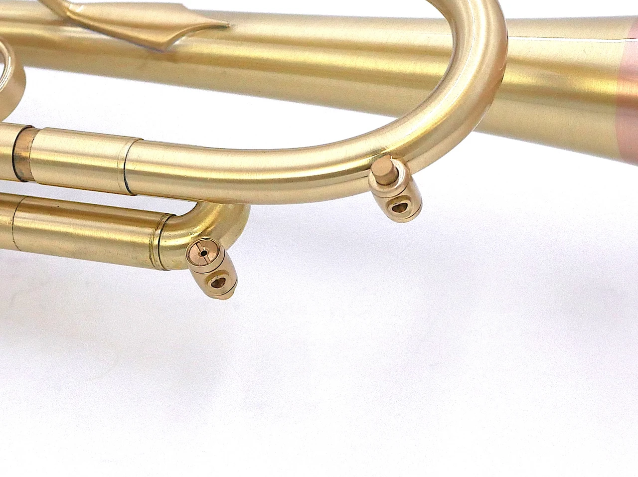 Bell Trumpets BT9-347-430 YC in Satin Lacquer 