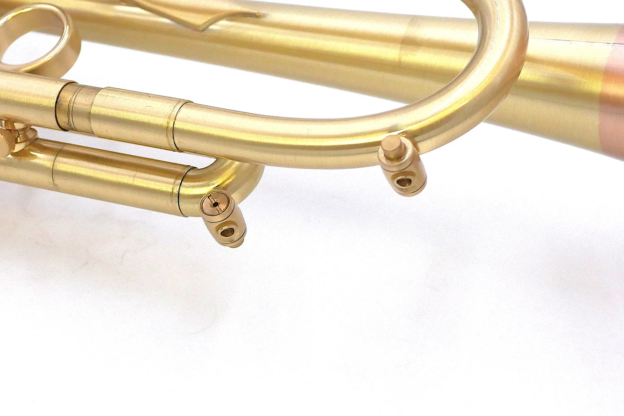 Bell Trumpets BT9-345-430 YC in Satin Lacquer 